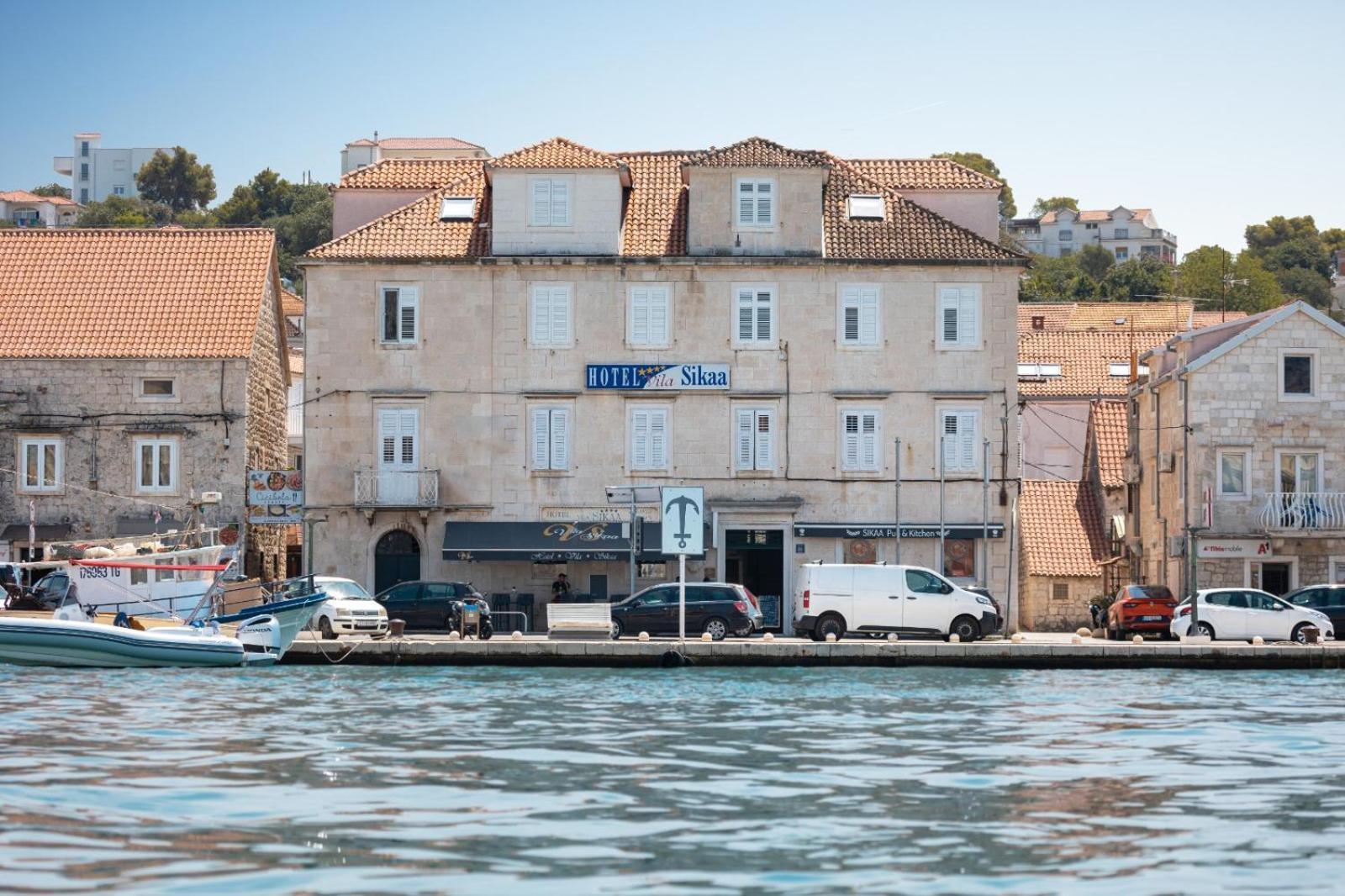 Hotel Vila Sikaa Trogir Bagian luar foto