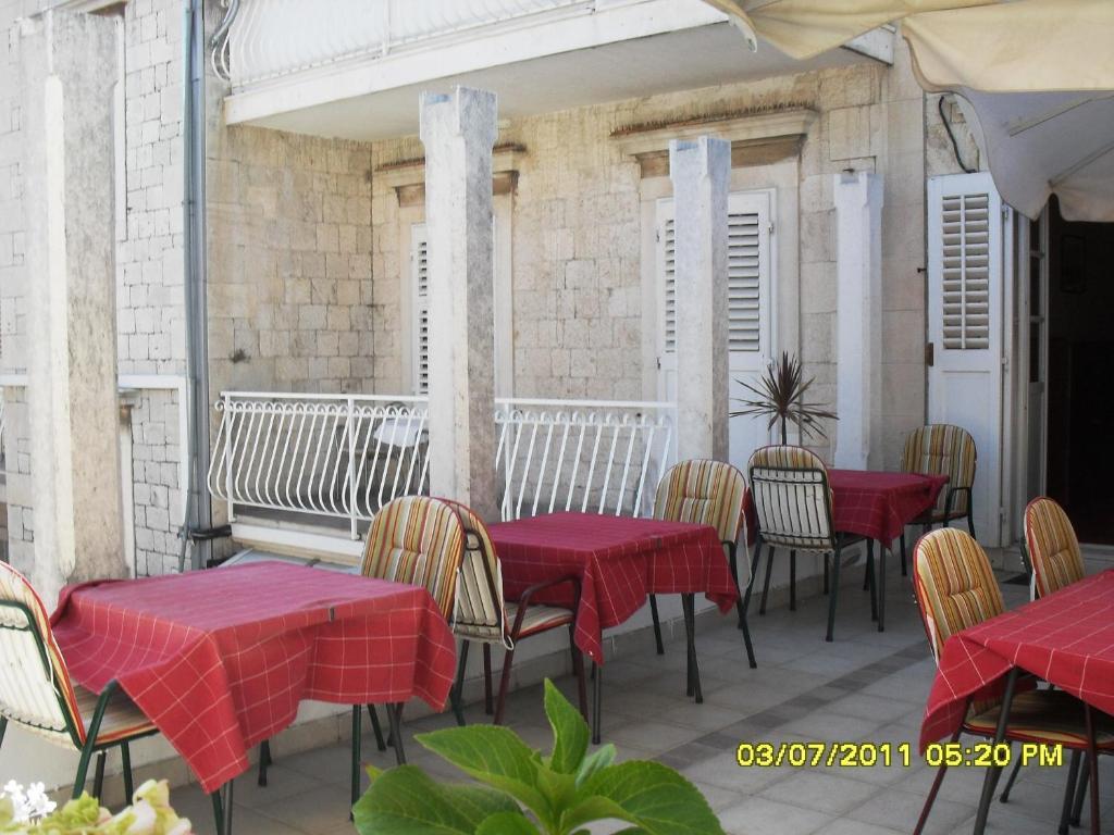 Hotel Vila Sikaa Trogir Restoran foto